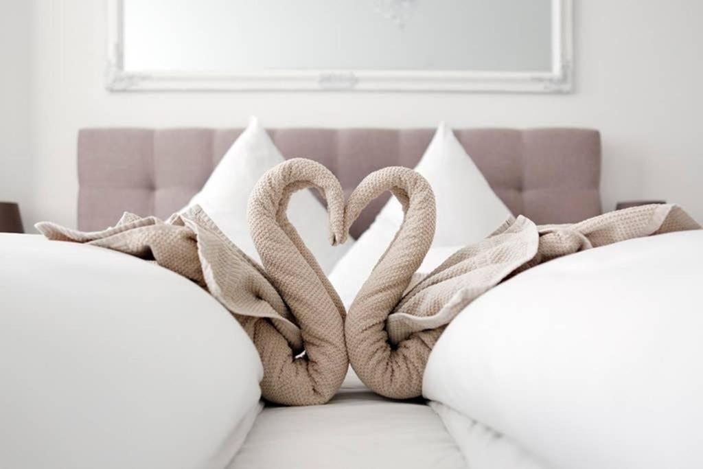 Sc 06 By Rockchair Apartments L Superhost Status L 4 Bedrooms Boxspringbeds 2 Bathrooms Balcony Elevator - Cozy Family & Business Flair Welcomes You! Βερολίνο Εξωτερικό φωτογραφία