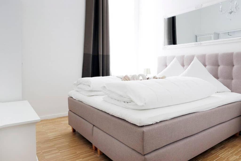 Sc 06 By Rockchair Apartments L Superhost Status L 4 Bedrooms Boxspringbeds 2 Bathrooms Balcony Elevator - Cozy Family & Business Flair Welcomes You! Βερολίνο Εξωτερικό φωτογραφία