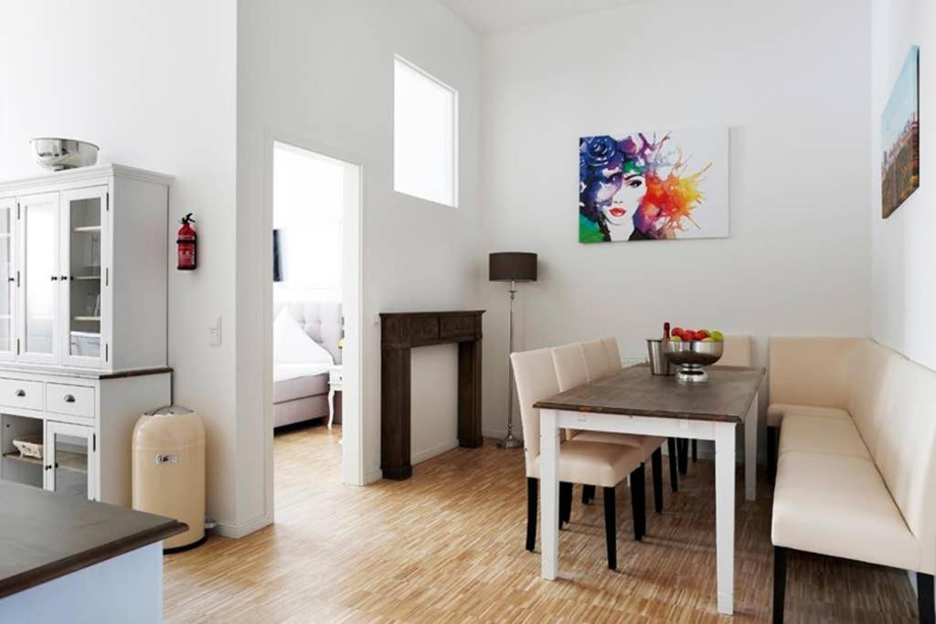 Sc 06 By Rockchair Apartments L Superhost Status L 4 Bedrooms Boxspringbeds 2 Bathrooms Balcony Elevator - Cozy Family & Business Flair Welcomes You! Βερολίνο Εξωτερικό φωτογραφία