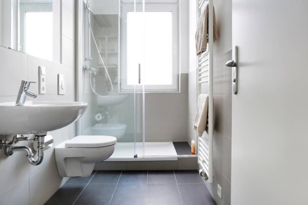 Sc 06 By Rockchair Apartments L Superhost Status L 4 Bedrooms Boxspringbeds 2 Bathrooms Balcony Elevator - Cozy Family & Business Flair Welcomes You! Βερολίνο Εξωτερικό φωτογραφία