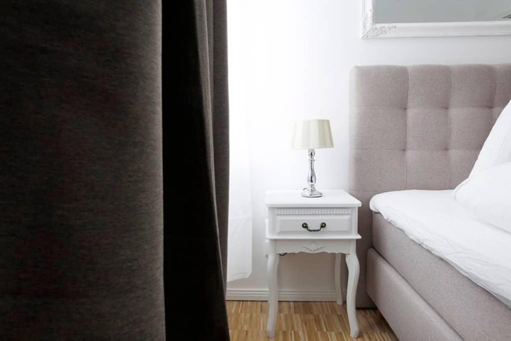Sc 06 By Rockchair Apartments L Superhost Status L 4 Bedrooms Boxspringbeds 2 Bathrooms Balcony Elevator - Cozy Family & Business Flair Welcomes You! Βερολίνο Εξωτερικό φωτογραφία