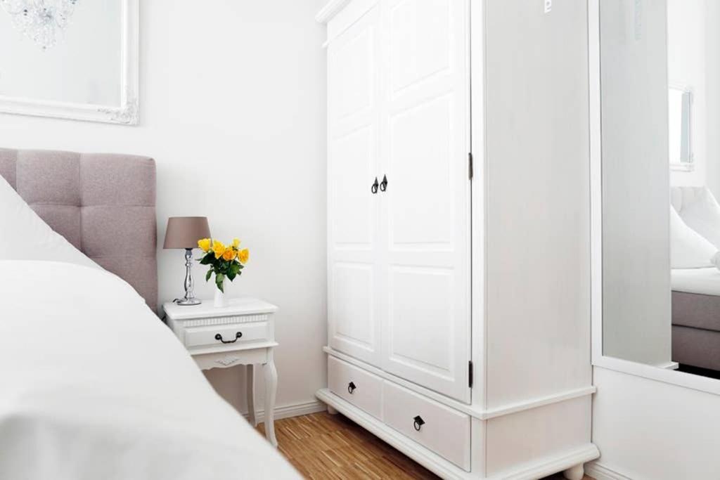 Sc 06 By Rockchair Apartments L Superhost Status L 4 Bedrooms Boxspringbeds 2 Bathrooms Balcony Elevator - Cozy Family & Business Flair Welcomes You! Βερολίνο Εξωτερικό φωτογραφία